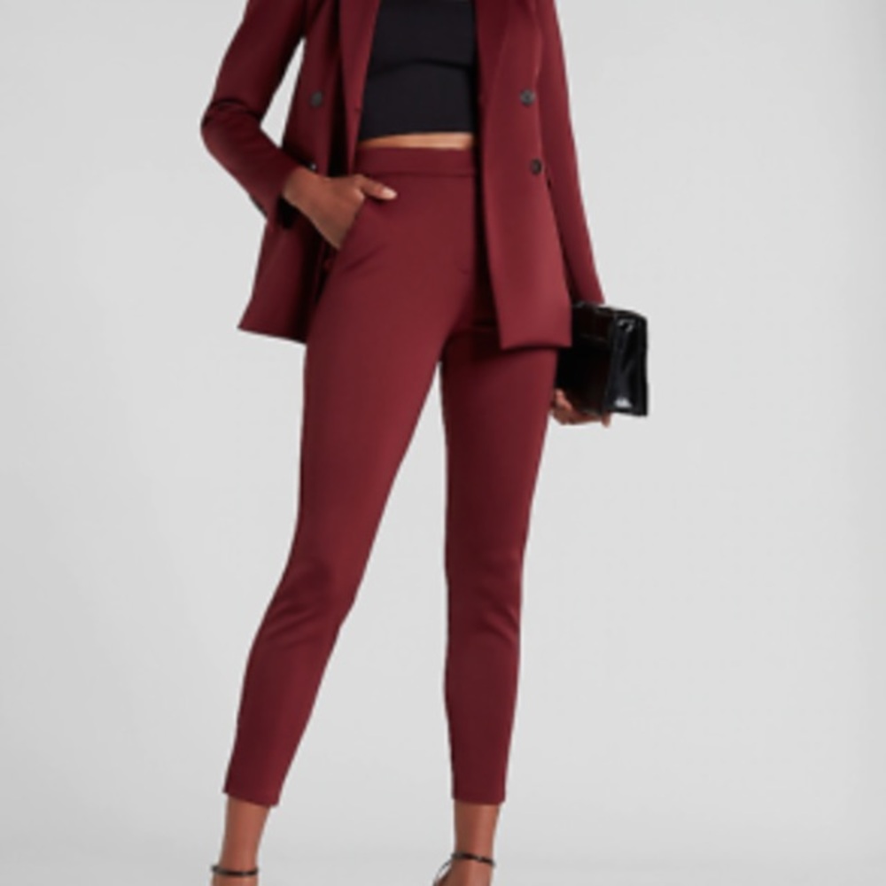NWT Express High Waisted Pull On Leggings